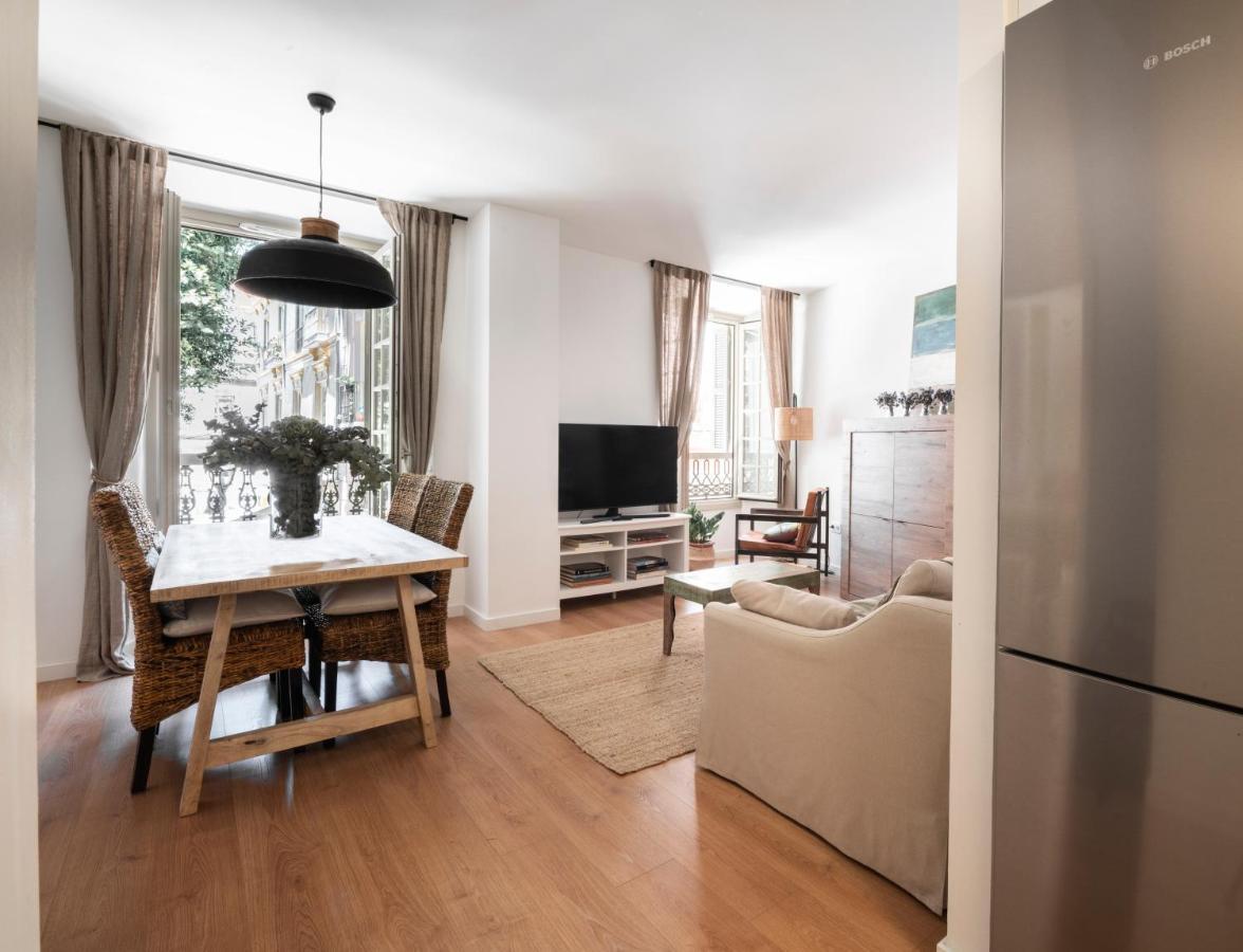 דירות מאלגה Apartamento De Lujo En Plaza Del Teatro מראה חיצוני תמונה