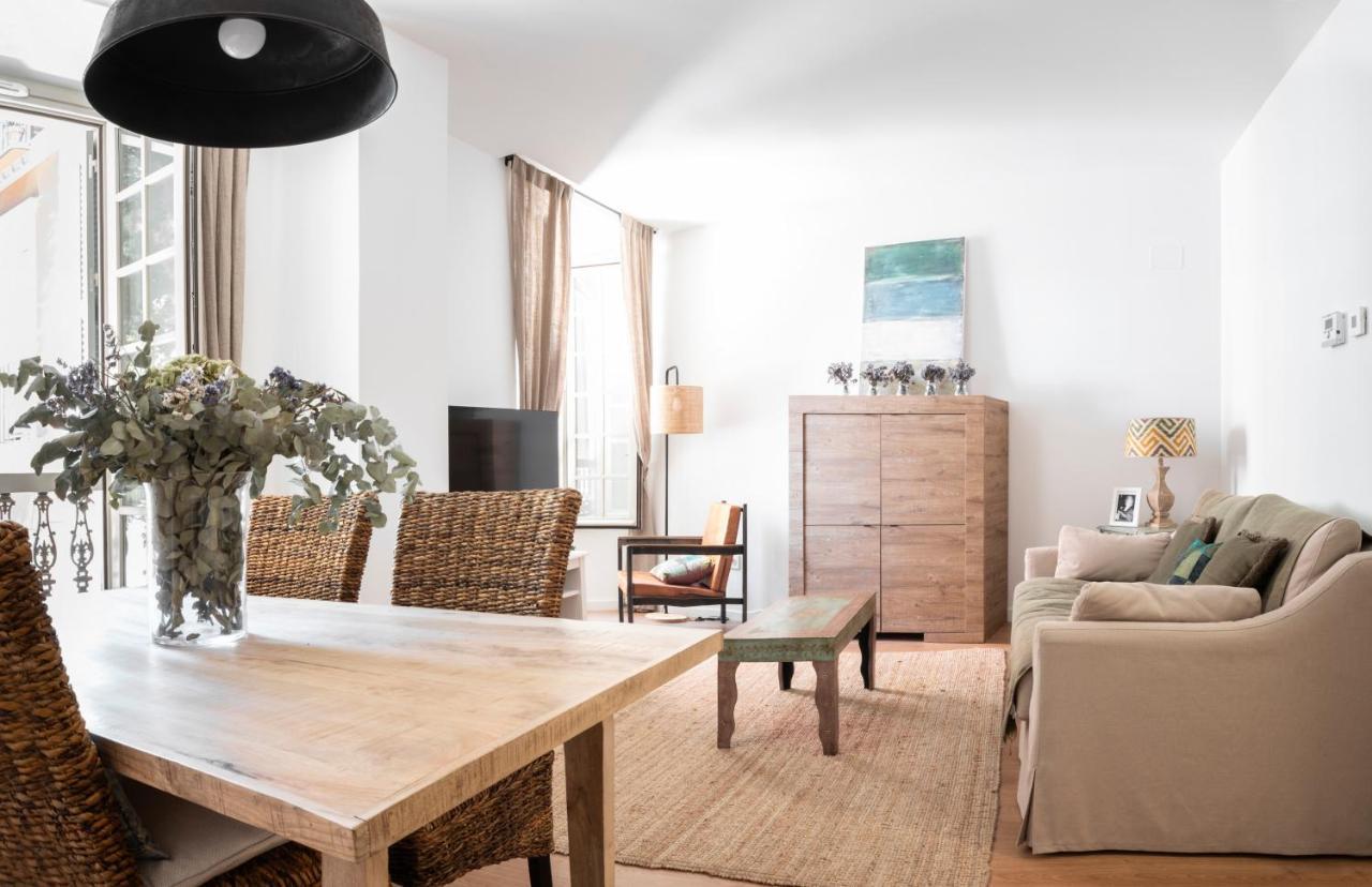 דירות מאלגה Apartamento De Lujo En Plaza Del Teatro מראה חיצוני תמונה